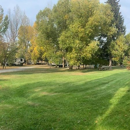 The Idaho Lodge & Rv Park Боннерс-Феррі Екстер'єр фото